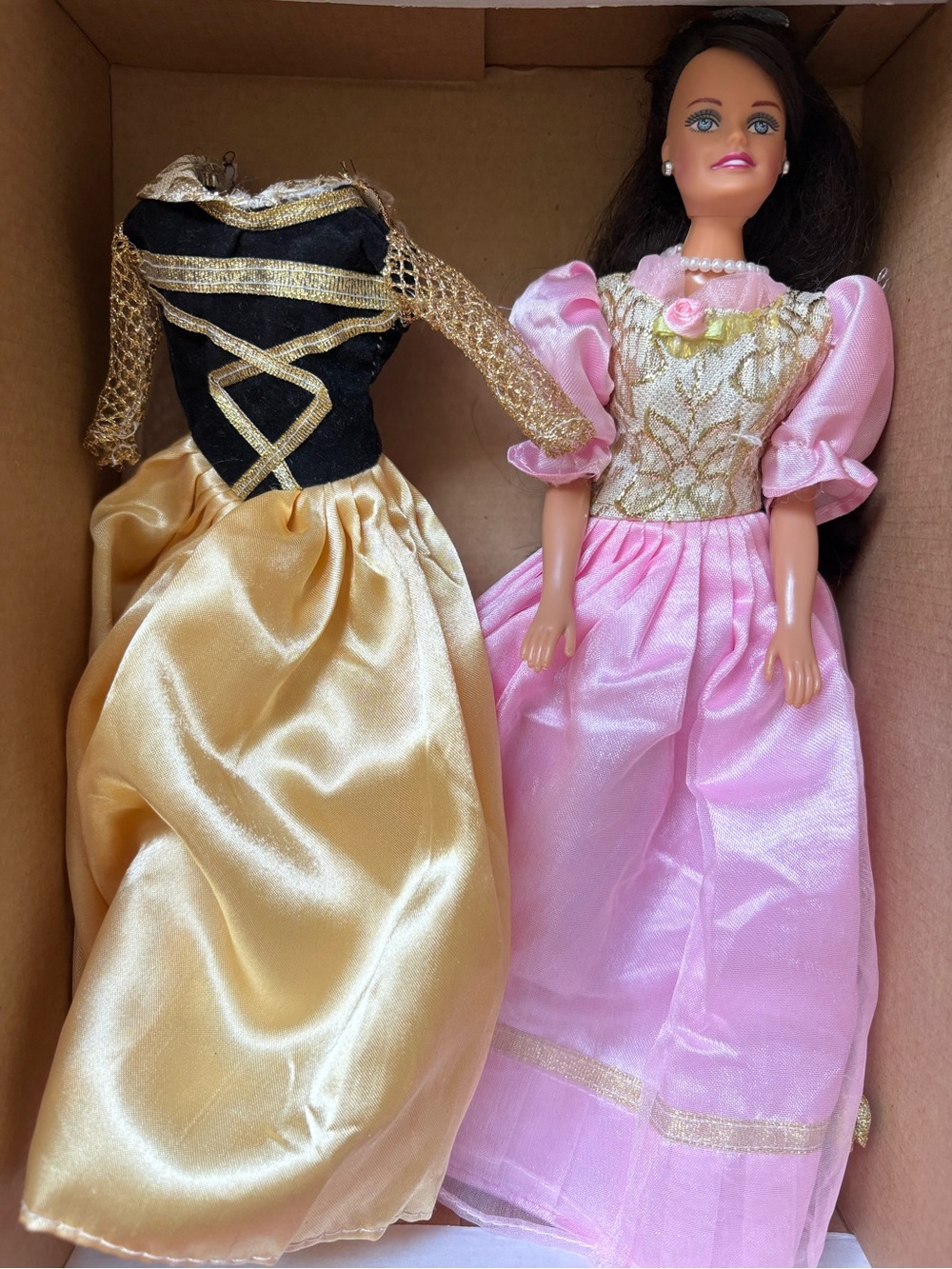 Barbie Pink and Gold Princess Doll with Gold Ball Gown Dress extra